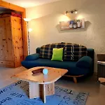 Alte Und Neue Buednerei Groß Zicker