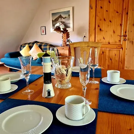 Apartamento Alte Und Neue Buednerei Groß Zicker