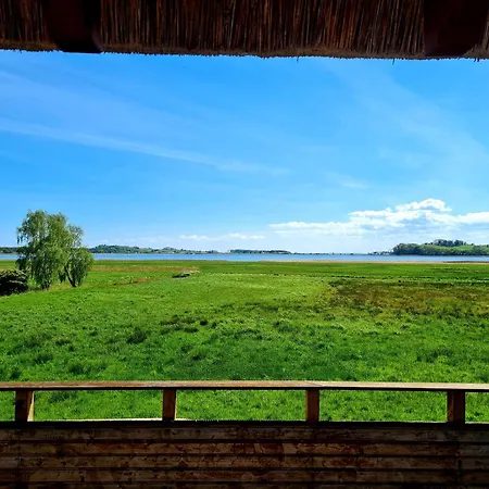 Alte Und Neue Buednerei Apartamento Groß Zicker